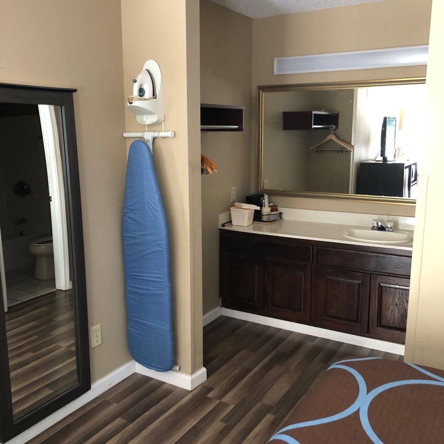 Super 8 By Wyndham Orangeburg Northモーテル エクステリア 写真